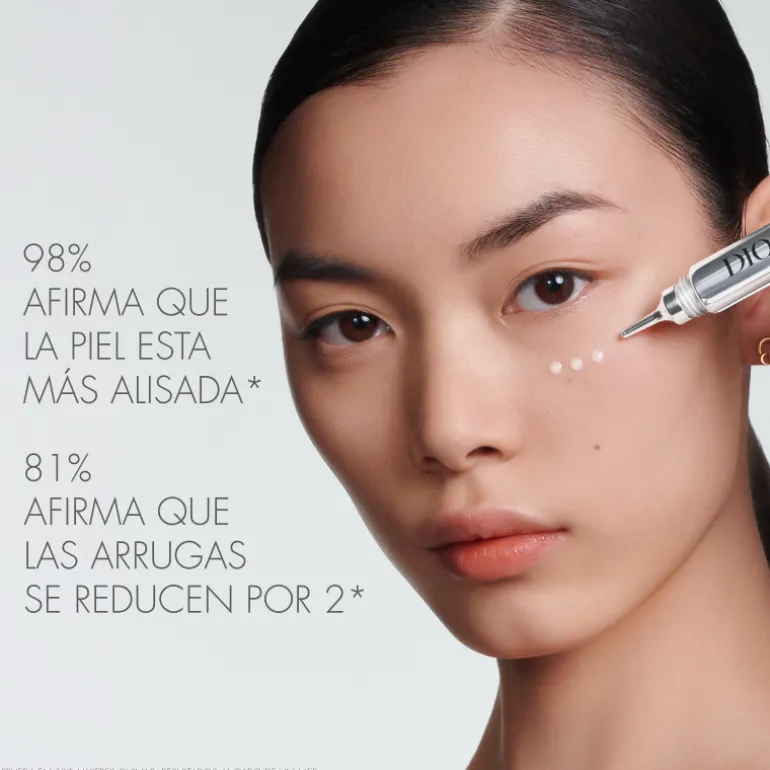 CAPTURE TOTAL HYALUSHOTCorrector de arrugas existentes y primeros signos de arrugas