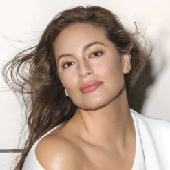 ColorStay Skin Awaken 5 in 1 Concealer