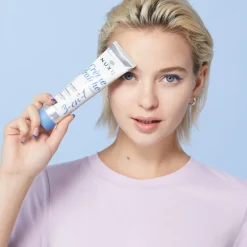 CRÈME FRAÎCHE DE BEAUTÉ 3-EN-1