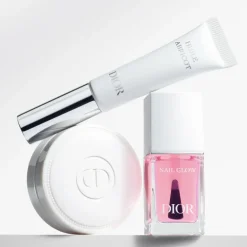 DIOR NAIL GLOWTratamiento embellecedor - efecto manicura francesa inmediato