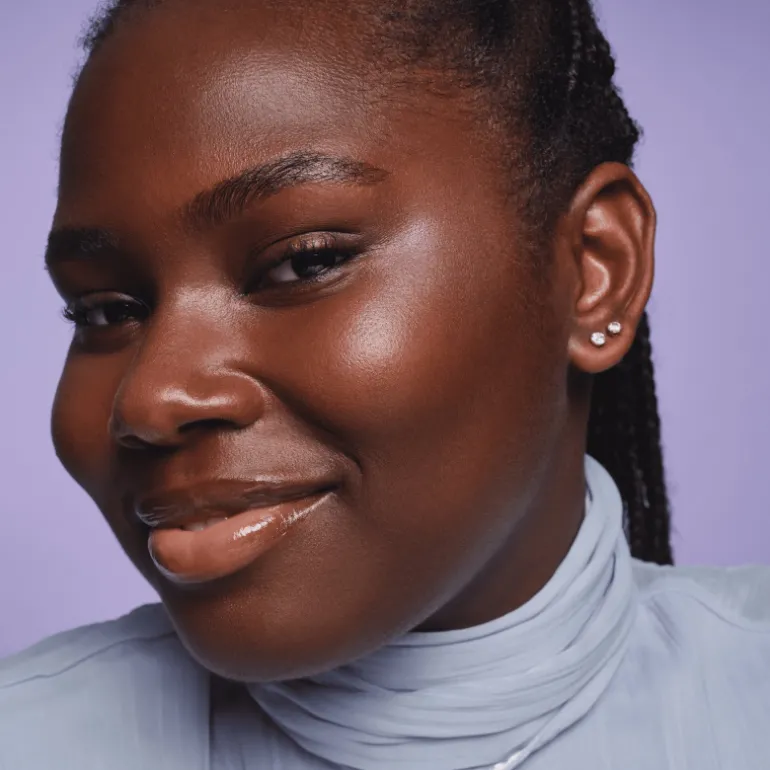 Disney Alice in Wonderland Diamond Haze Highlighter