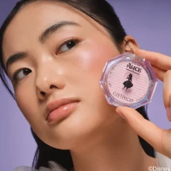 Disney Alice in Wonderland Diamond Haze Highlighter