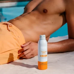 FOTOPROTECTOR TRANSPARENTE SPRAY WET SKIN SPF50