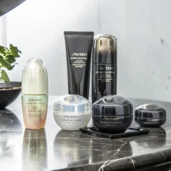 Future Solution LX Legendary Enmei Ultimate Luminance Serum 30 ml