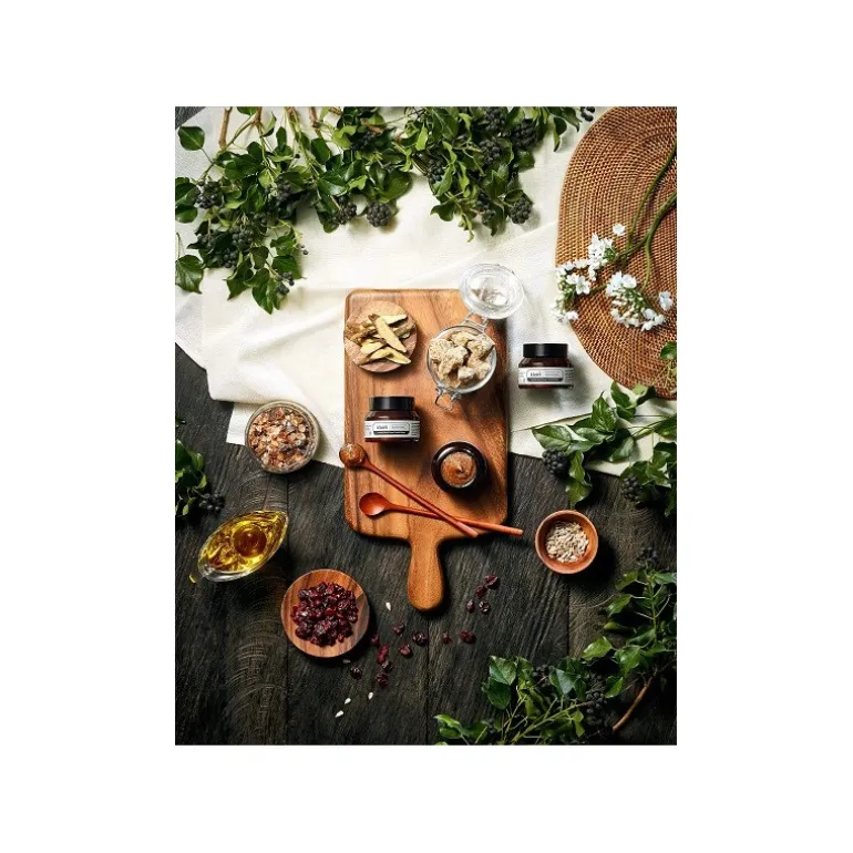 GENTLE BLACK SUGAR FACIAL POLISH 110G