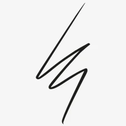 Glam Eyes Professional Liquid Eyeliner