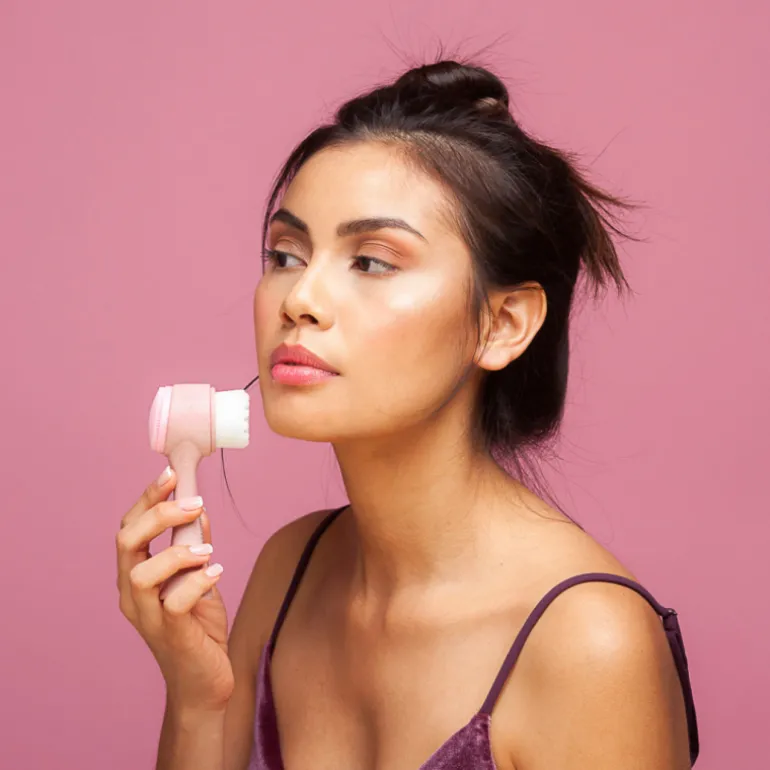 Idc Institute Natural Fiber Facial Brush