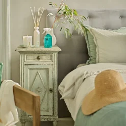 KARMA SCENTED CANDLE