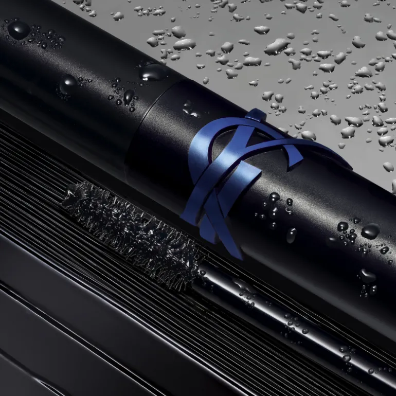 LASH CLASH WATERPROOF MÁSCARA DE PESTAÑAS NEGRA