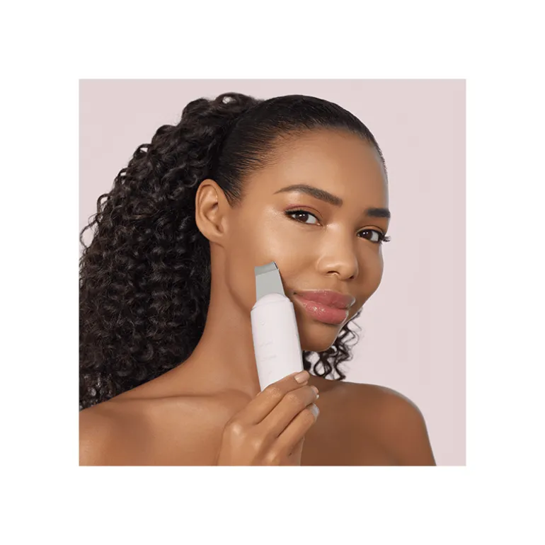 MicroCurrent Skin Scrubber & Blackhead Remover 9 in 1