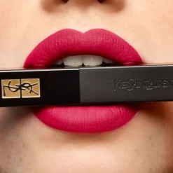 THE SLIM VELVET RADICAL